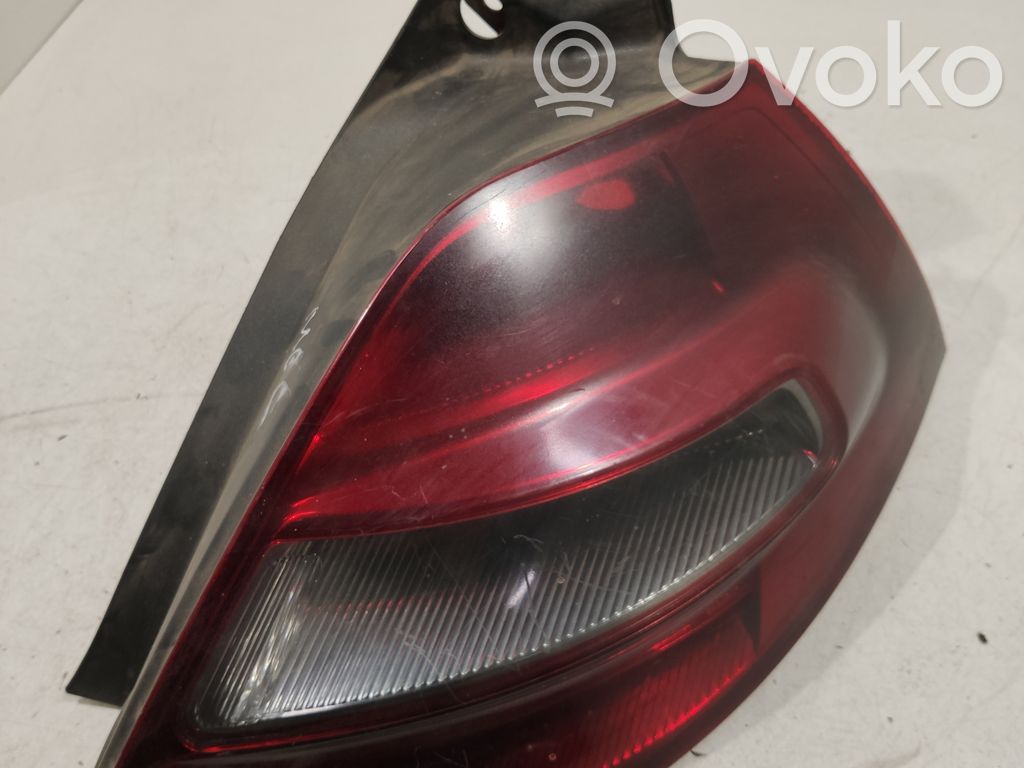 Renault Megane II Задний фонарь в кузове 