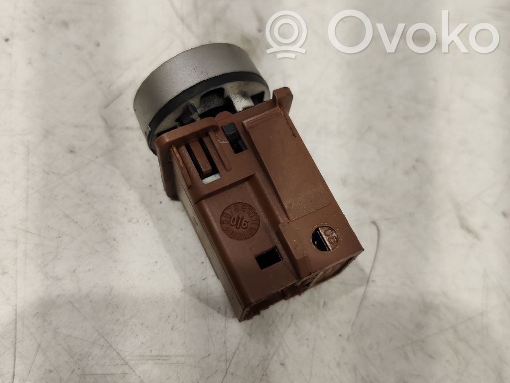 Peugeot 807 ESP (stability program) switch 