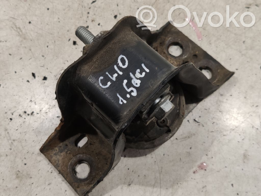 Renault Clio III Engine mount bracket 