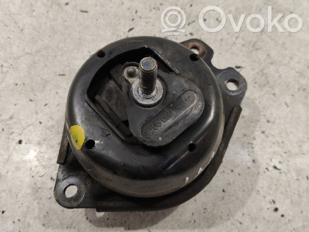 Renault Laguna II Engine mount bracket 
