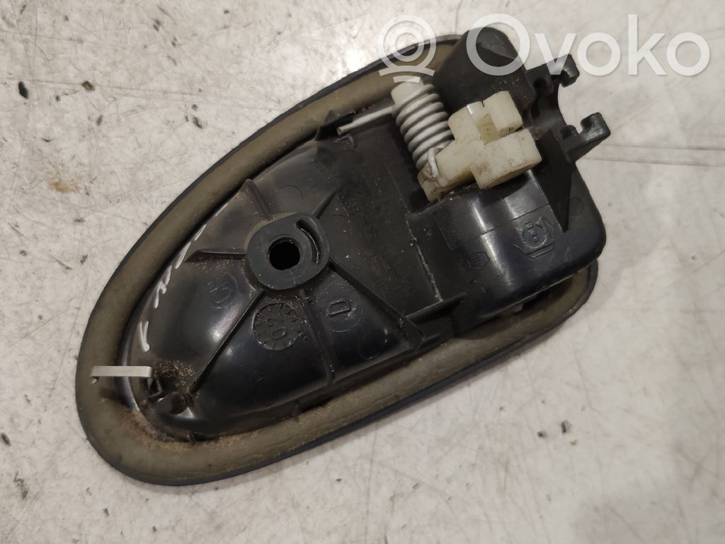 Renault Scenic I Klamka wewnętrzna drzwi przednich 