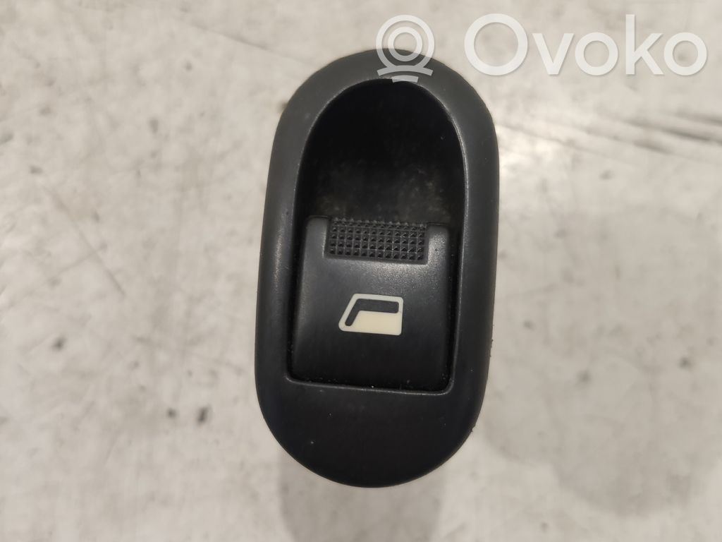 Citroen C2 Electric window control switch 
