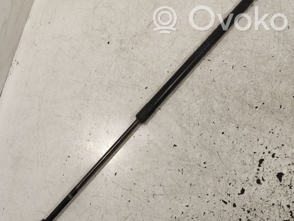 BMW 5 E60 E61 Front bonnet/hood damper/strut 