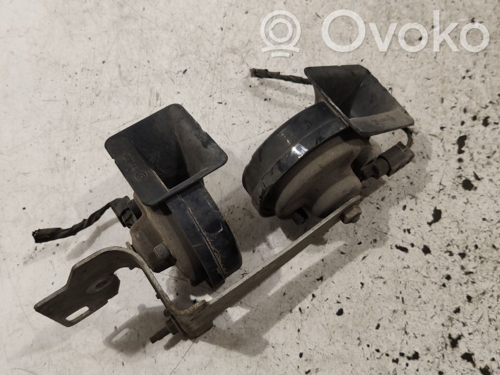 BMW 5 E60 E61 Garso signalas 