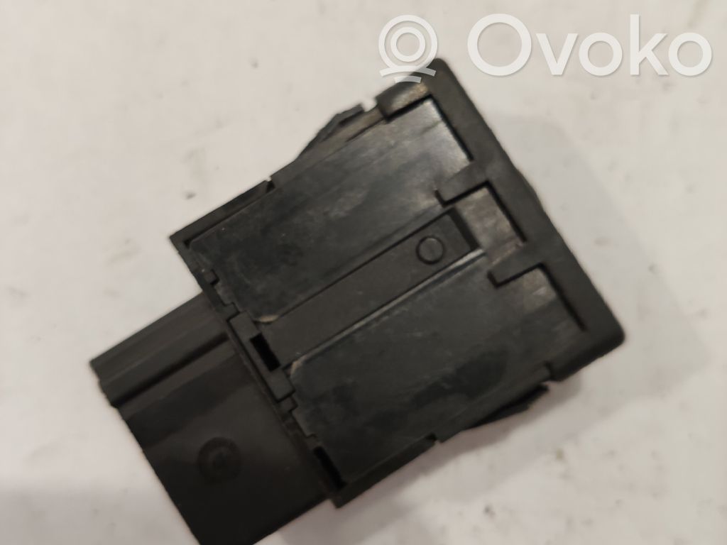 Citroen Xsara Picasso Headlight level height control switch 