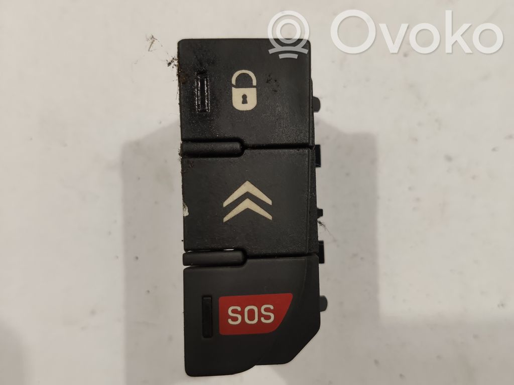 Citroen C5 Central locking switch button 