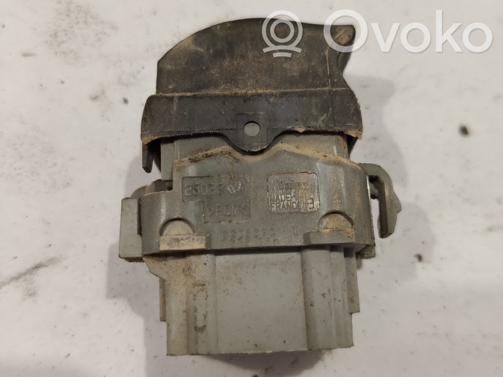 Renault Scenic II -  Grand scenic II Electric window control switch 