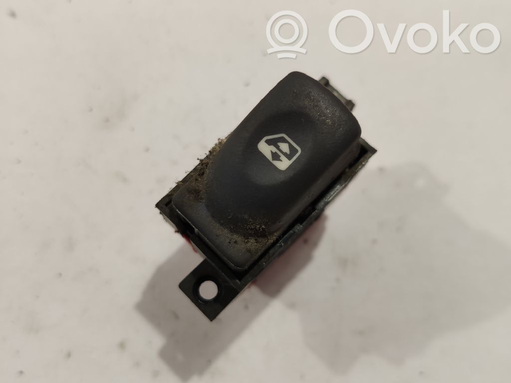 Renault Espace III Electric window control switch 