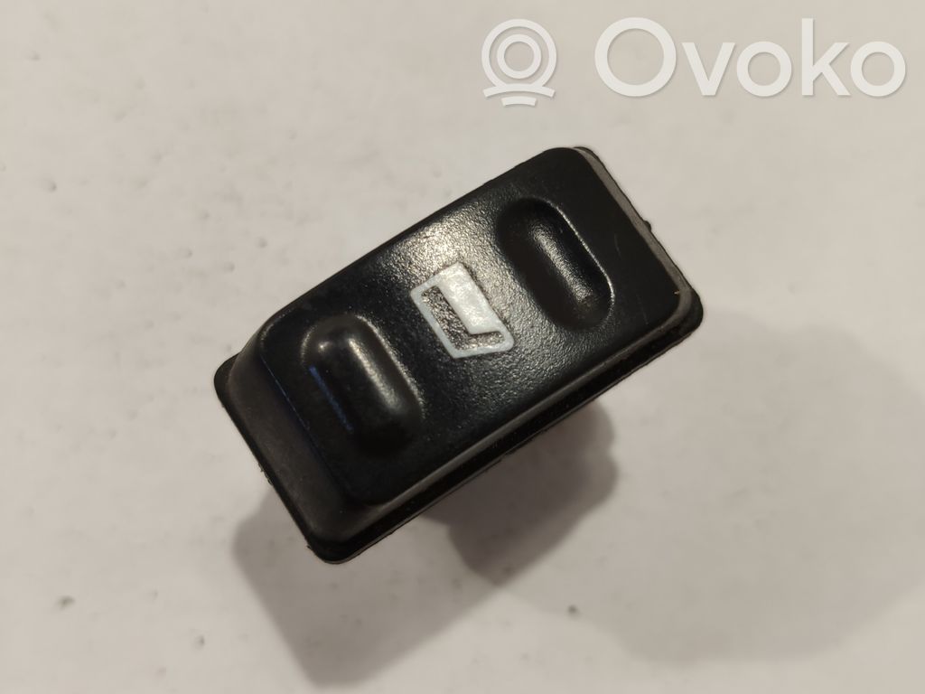 Citroen Xsara Picasso Electric window control switch 