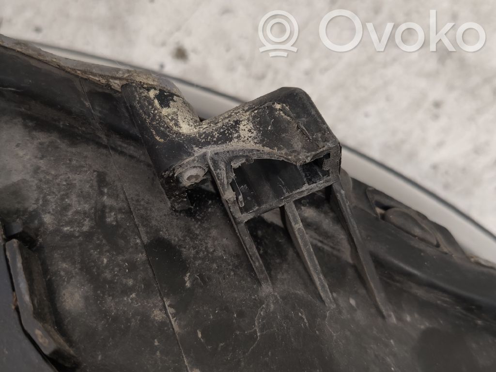 Ford Focus Headlight/headlamp 