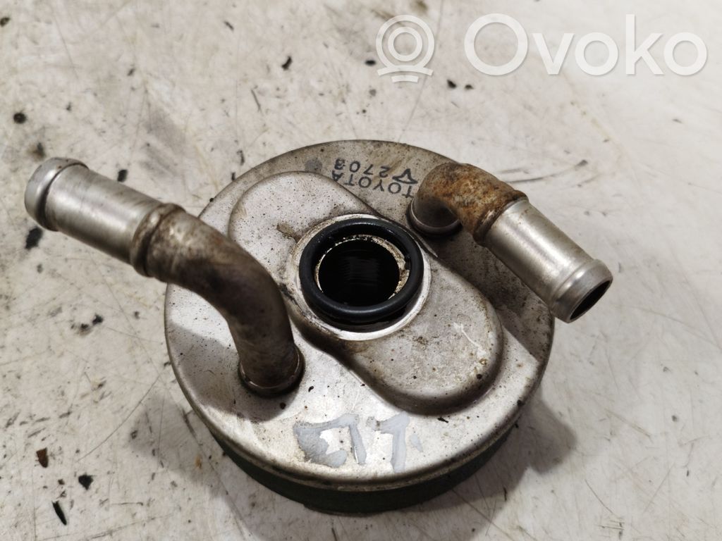 Toyota Avensis T250 Oil filter mounting bracket 