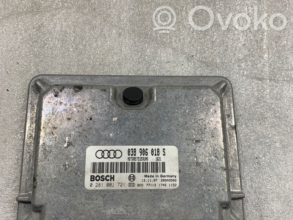 Audi A4 S4 B5 8D Engine control unit/module 