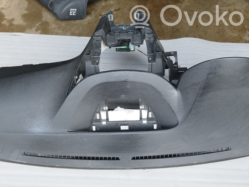 Subaru Outback Dashboard 