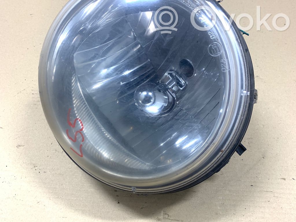 Jeep Liberty Lampa przednia 