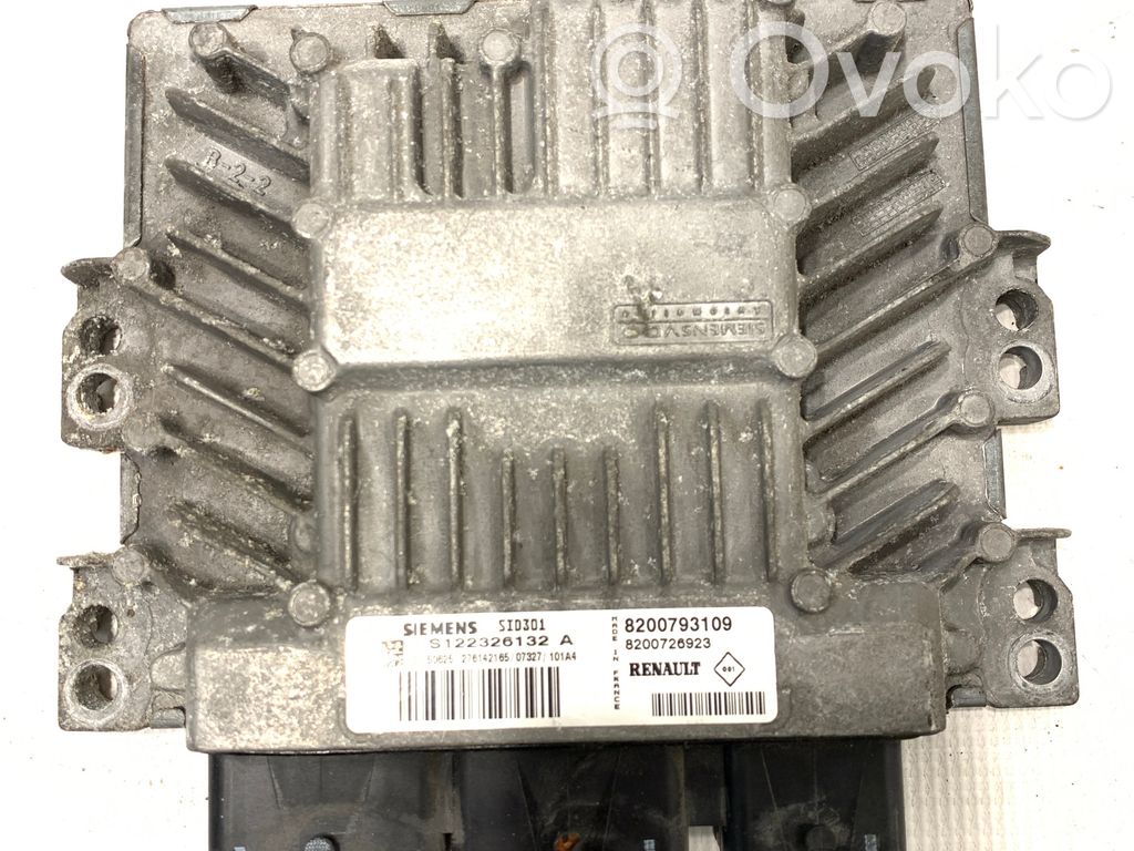 Engine control unit/module   8200726923,8200793109,S122326132A
