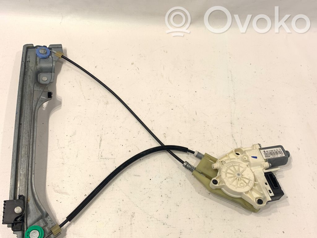 Elektryczny podnośnik szyby drzwi tylnych   827310001R,966817101,978402105
