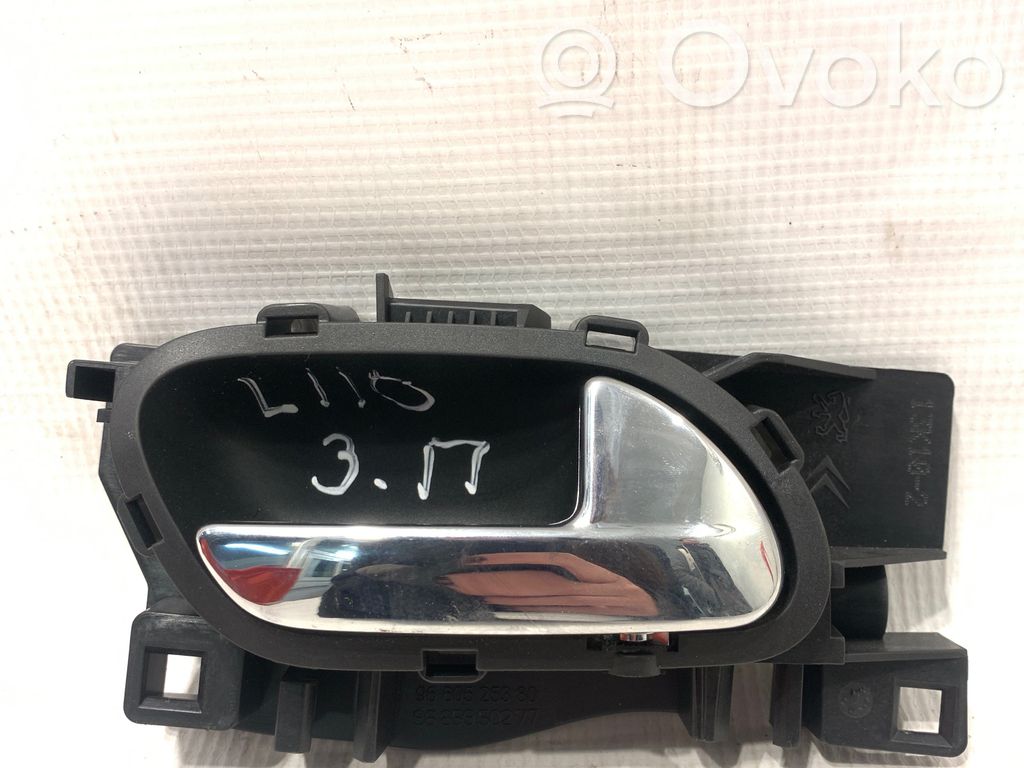 Peugeot 308 Rear door interior handle 