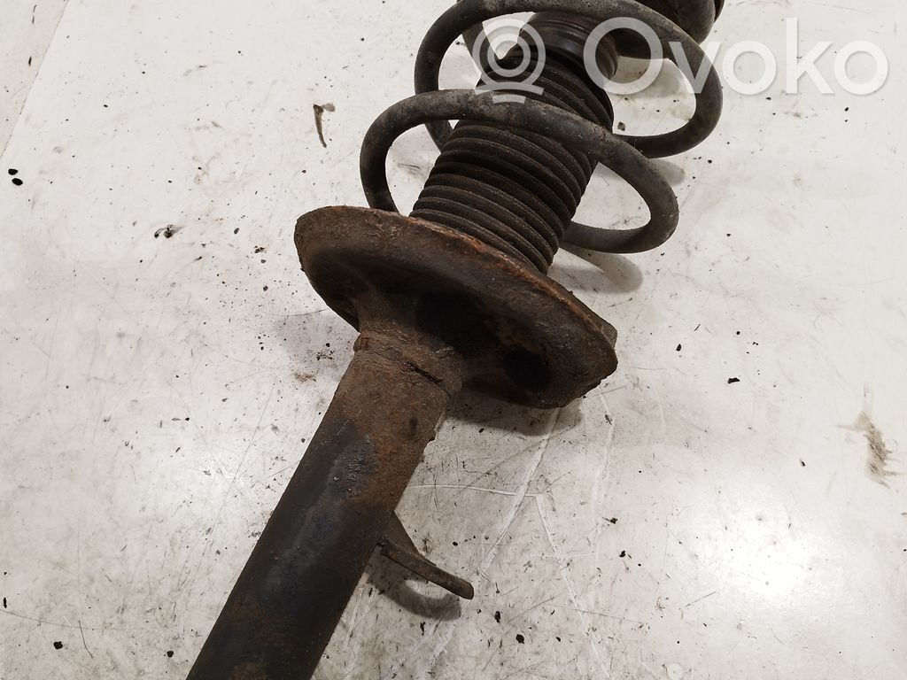 BMW X3 E83 Front shock absorber with coil spring 