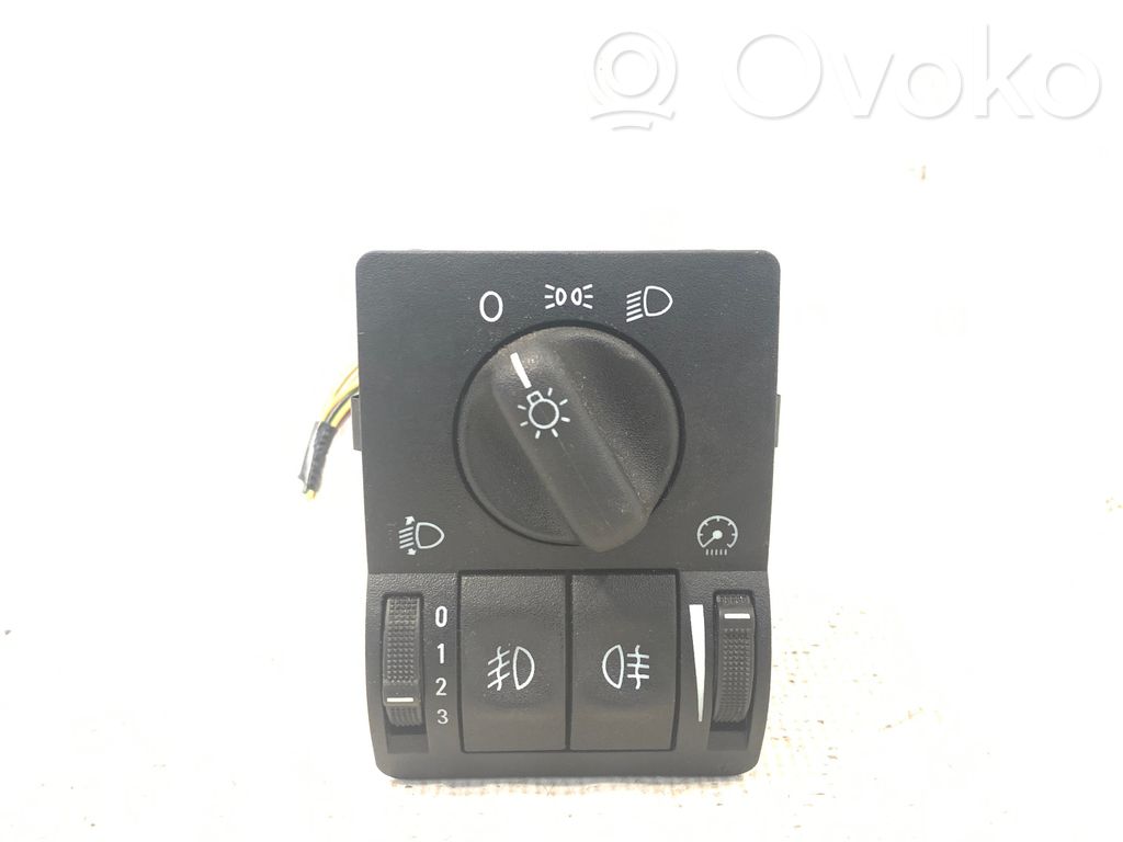 Opel Astra G Light switch 