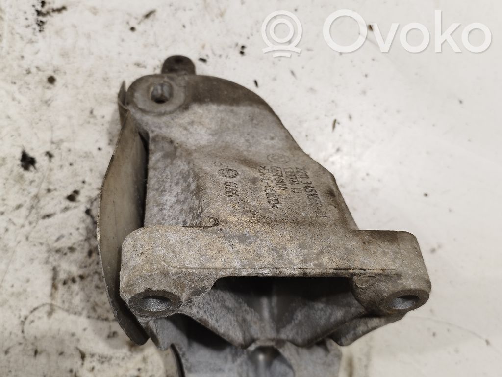 Engine mounting bracket   2211345166801