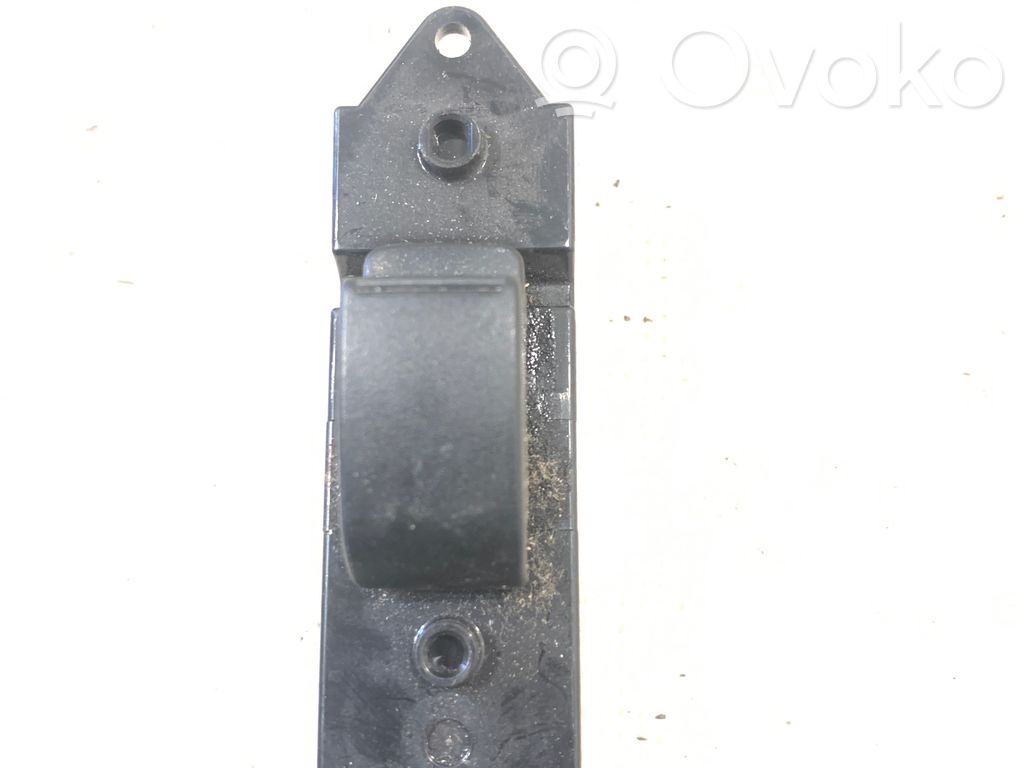 Mitsubishi Lancer Electric window control switch 