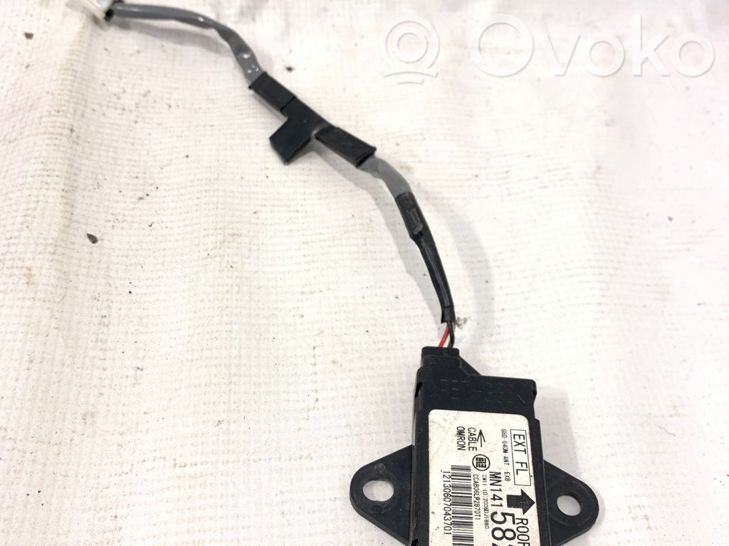 Antenos stiprintuvas   MN141582,12130607043701,G8D6407AXT