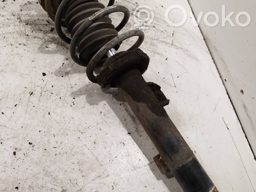 BMW 1 E81 E87 Front shock absorber with coil spring 