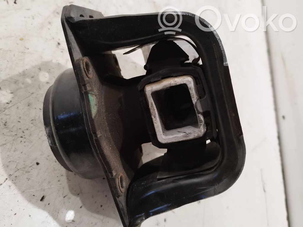 Peugeot 3008 I Engine mount bracket 