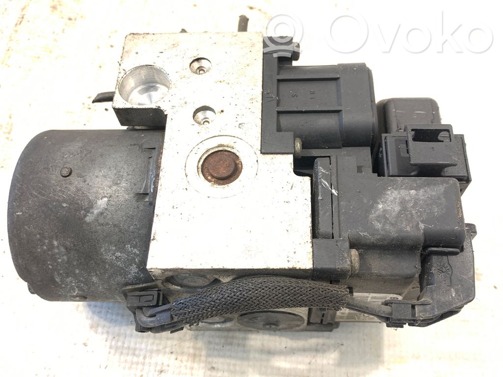 Volvo V40 ABS Pump 