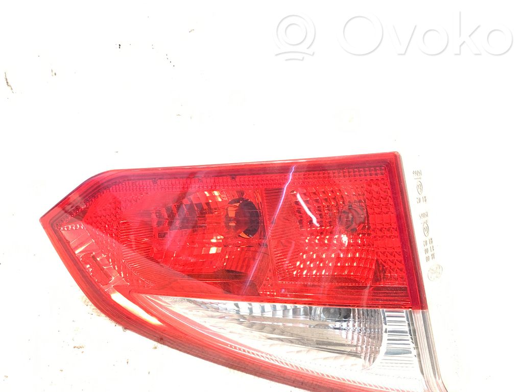 Ford Focus Tailgate rear/tail lights 
