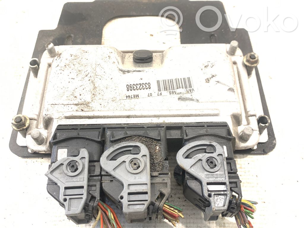 Peugeot 307 Engine control unit/module 