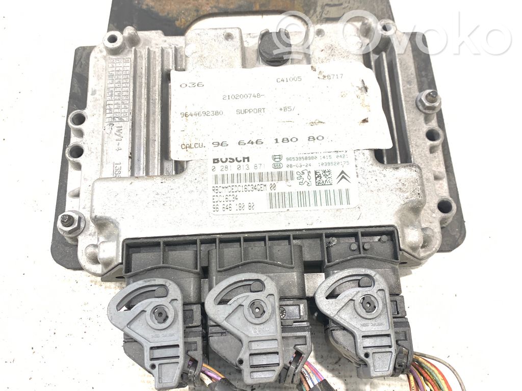 Citroen C4 I Engine control unit/module 