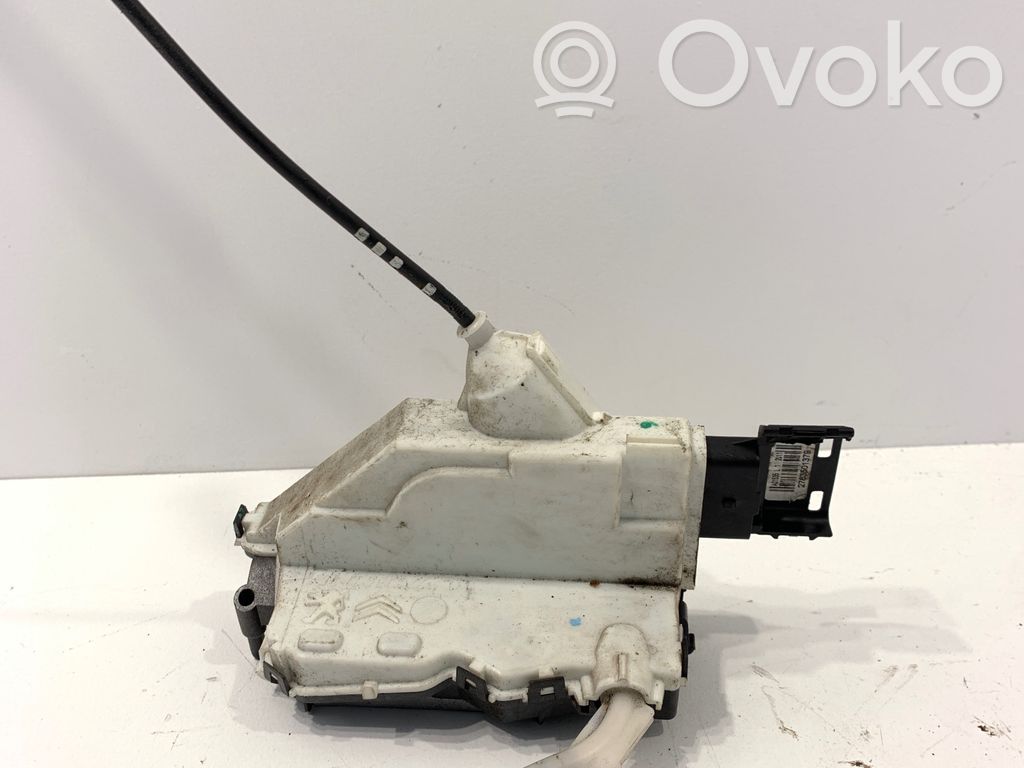 Citroen C3 Priekinė durų spyna 