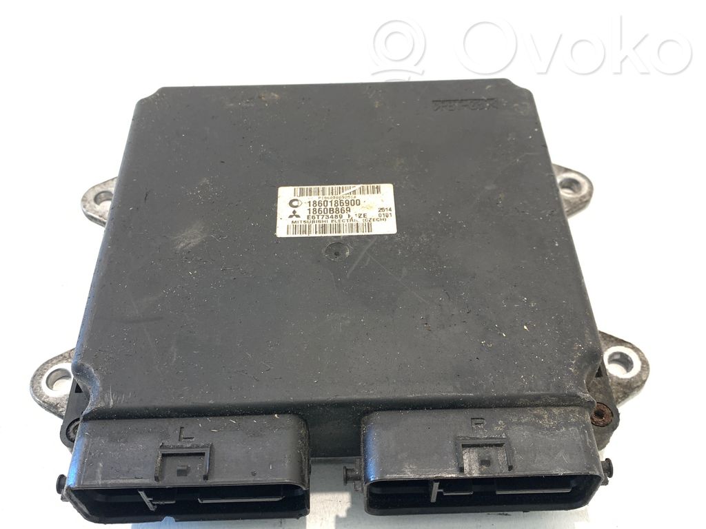 Mitsubishi Colt Engine control unit/module 