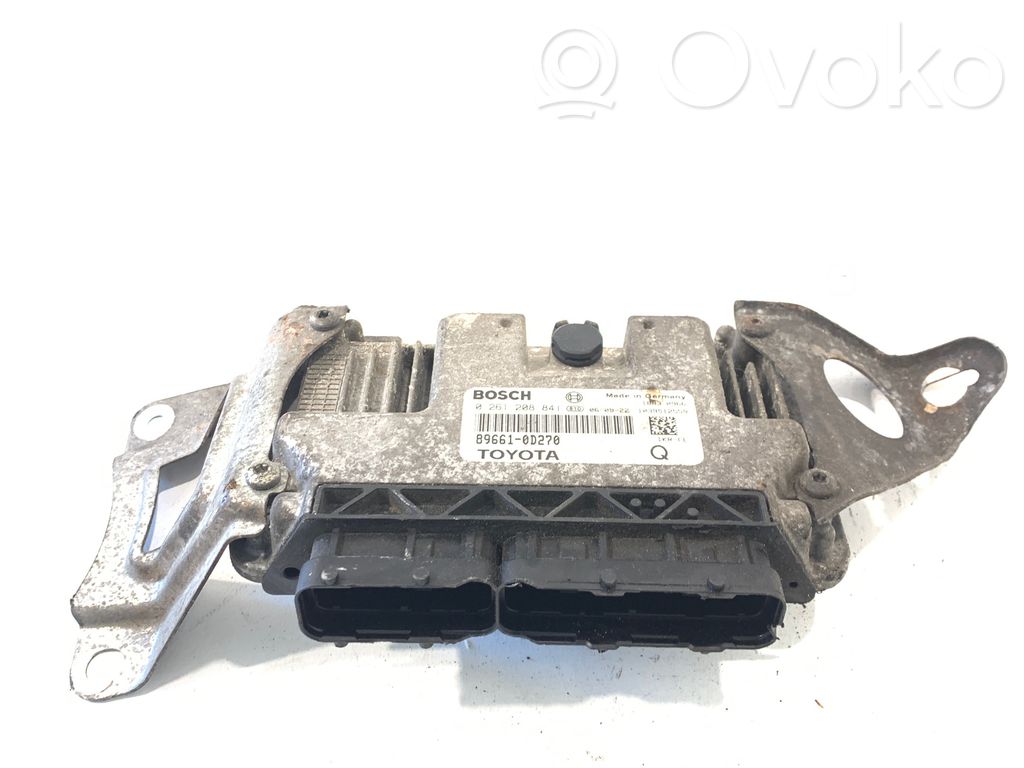 Toyota Yaris Engine control unit/module 