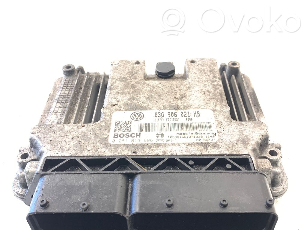Volkswagen Golf V Engine control unit/module 