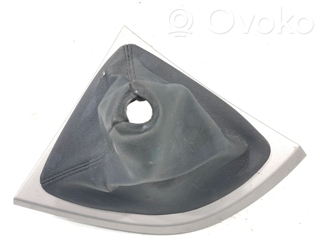 BMW 1 E81 E87 Revêtement pommeau de levier de vitesses cuir 