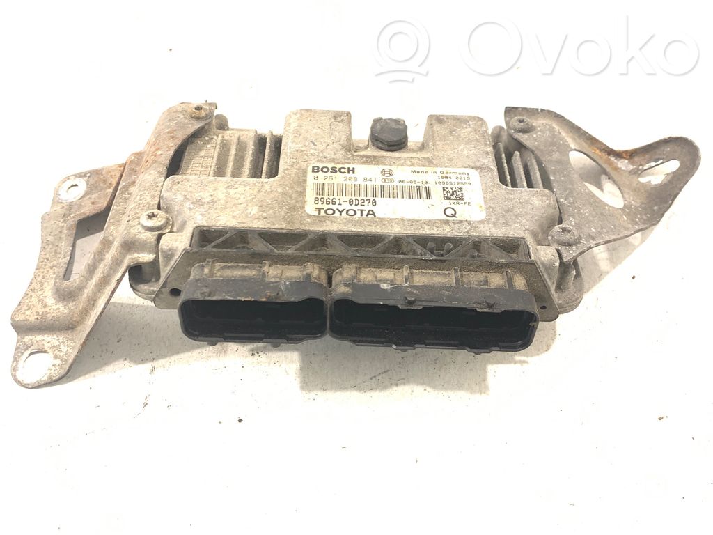 Toyota Yaris Engine control unit/module 