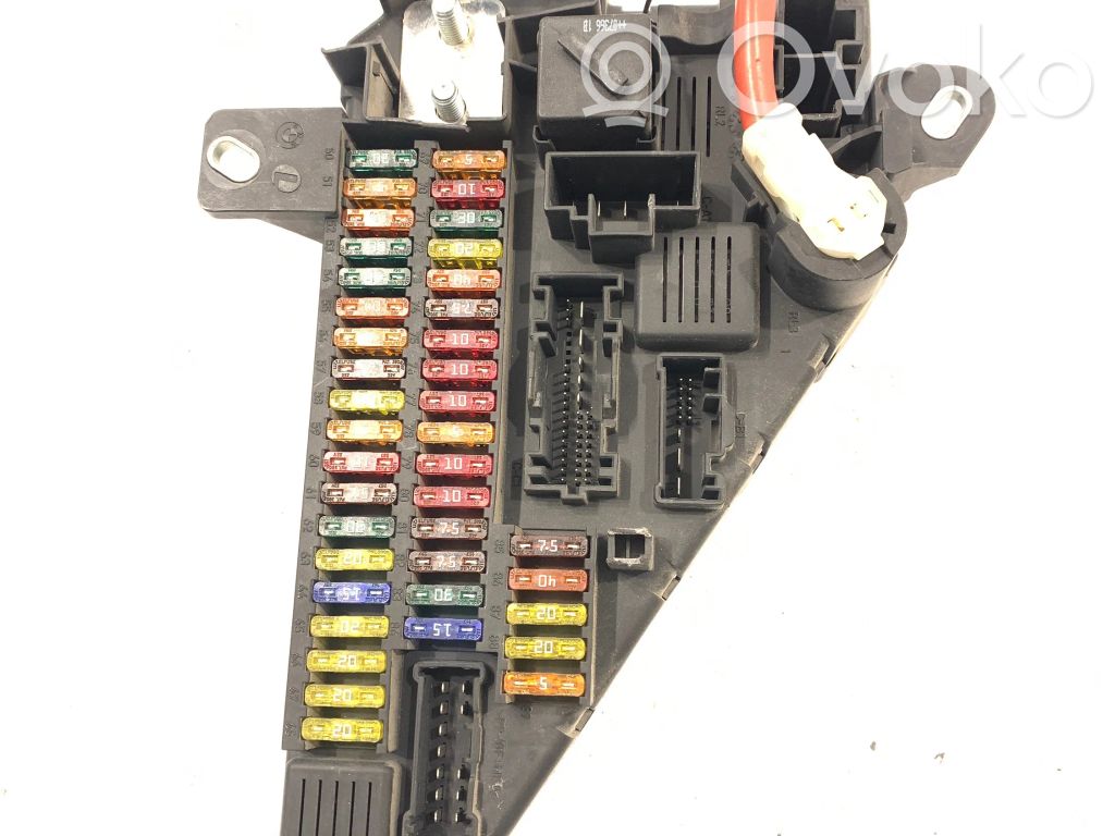 Fuse box set   9138830,518956057