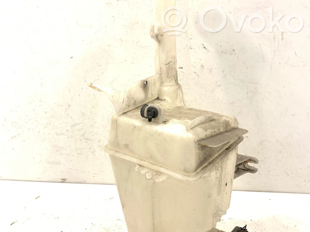 KIA Carens III Zbiornik płynu do spryskiwaczy szyby przedniej / czołowej 