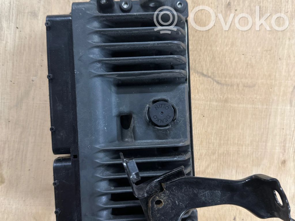 Toyota Yaris XP210 Sterownik / Moduł ECU 