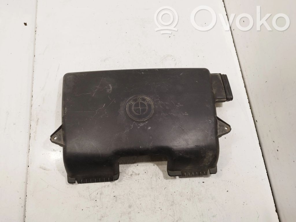 BMW 1 E81 E87 Air intake duct part 