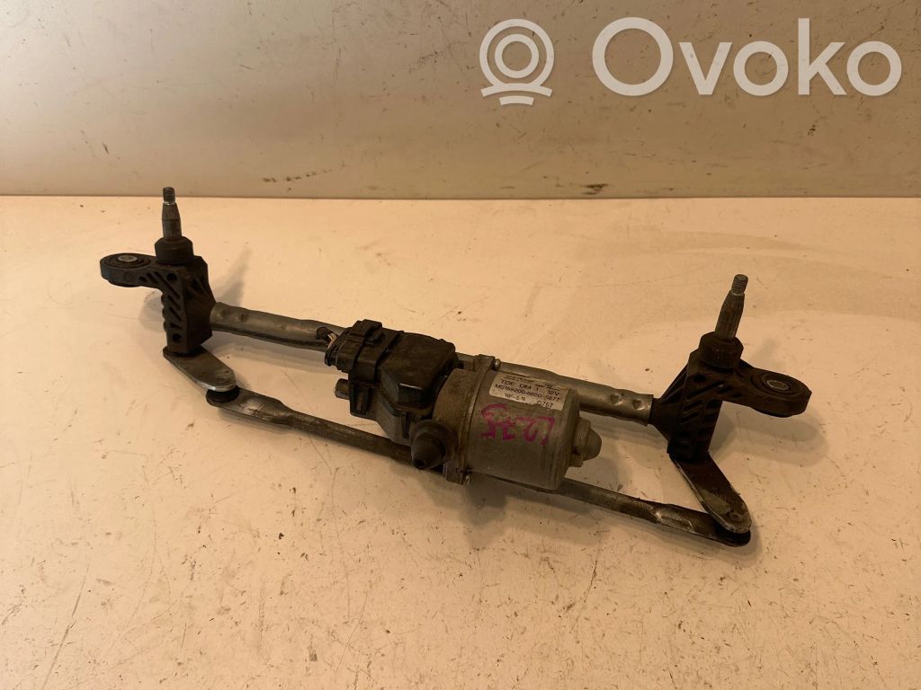 Fiat 500 Front wiper linkage and motor 