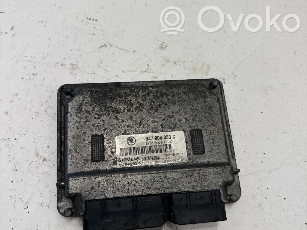 Engine control unit/module   047906033C,5WP4420310