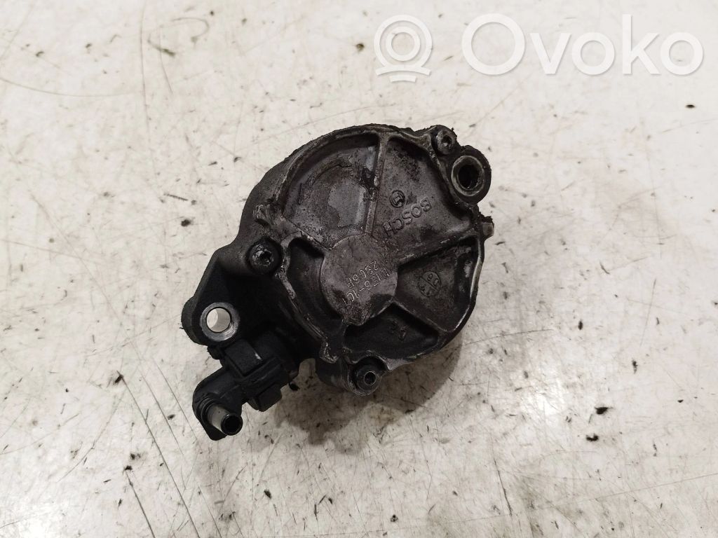 Peugeot 308 Vacuum pump 