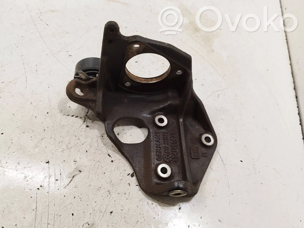 Volkswagen Transporter - Caravelle T4 Fuel pump bracket 