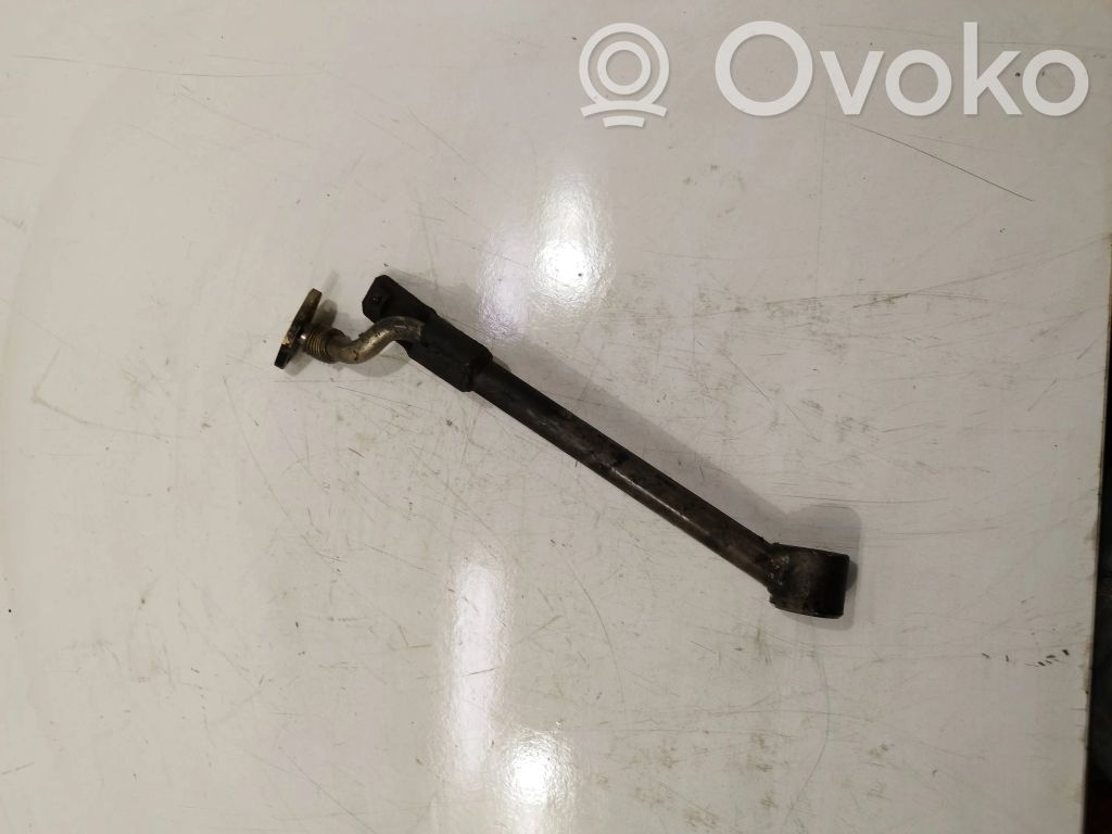 Volkswagen Golf V Turboahtimen öljyletku 