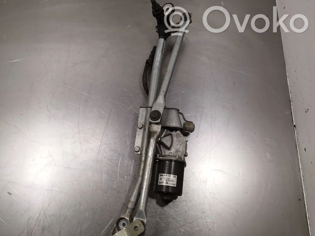 BMW 1 E81 E87 Front wiper linkage and motor 