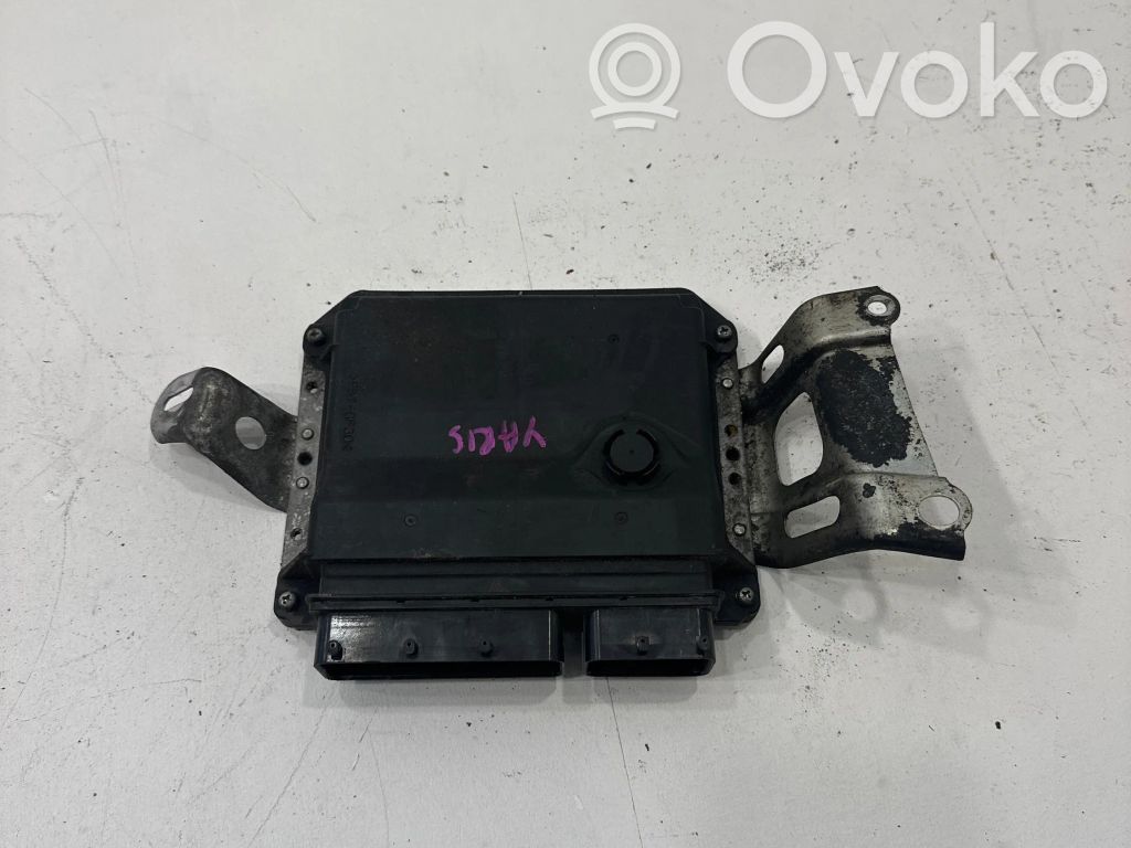 Toyota Yaris Engine control unit/module 