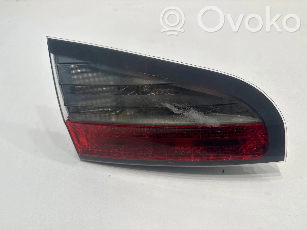 Ford S-MAX Lampy tylnej klapy bagażnika 